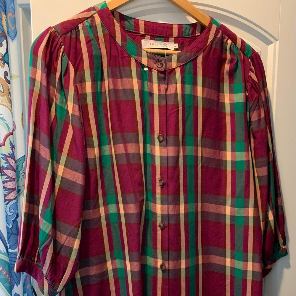 Billy  T  Plaid Large  Blouse